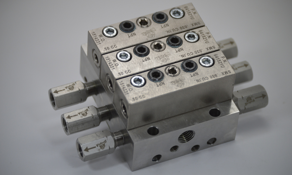 DropsA's methanol injector