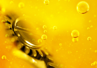 Cold Weather Versus Hot Weather Lubrication Strategies